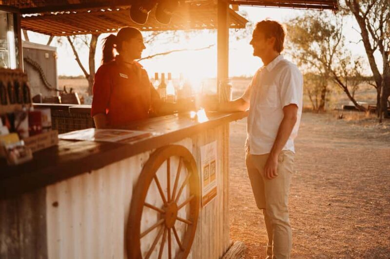 Longreach: Smithy's Outback Dinner and Show - An In-Depth Look at the Experience