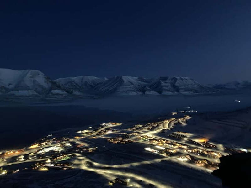 Longyearbyen: Panorama view hike - Platåfjellet Guided Hike - Who Should Consider This Tour?