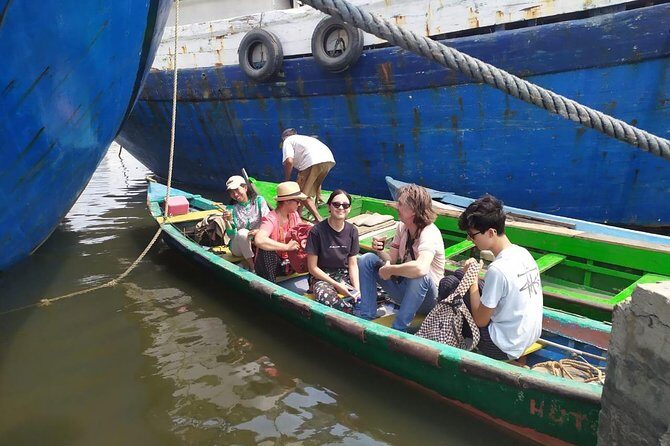 Look at Jakarta Local Experience Tour With Boating - FAQ