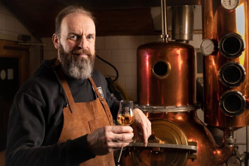 Loosbroek: Grain-to-glass Whisky Distillery Tour & Tasting - What to Expect from the Grain-to-Glass Whisky Tour in Loosbroek