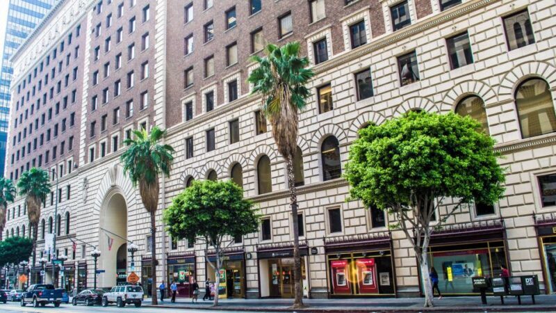 Los Angeles: 3-Hour Private Driving Tour w/ Local Guide - Key Points