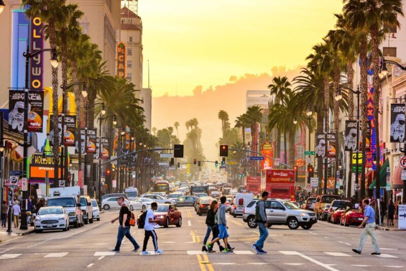 Los Angeles: City Sightseeing Hop-On Hop-Off with 4 Routes - Who Should Consider This Tour?