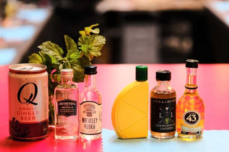 Los Angeles: Cocktail-Making Class with Mixologist - Introduction