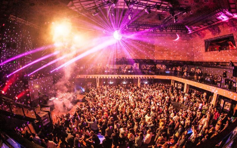 Los Angeles: Downtown LA Club Crawl with Express Entry - Exploring the Itinerary: What to Expect from Start to Finish