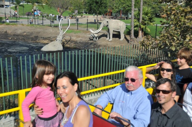 Los Angeles: Hop-On Hop-Off Bus Tour with Audio Guide - What to Expect at Each Stop