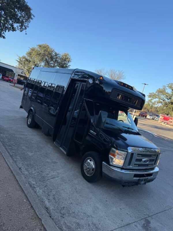 Los Angeles: Party Bus Rental with Chauffeur - Practical Aspects and Value