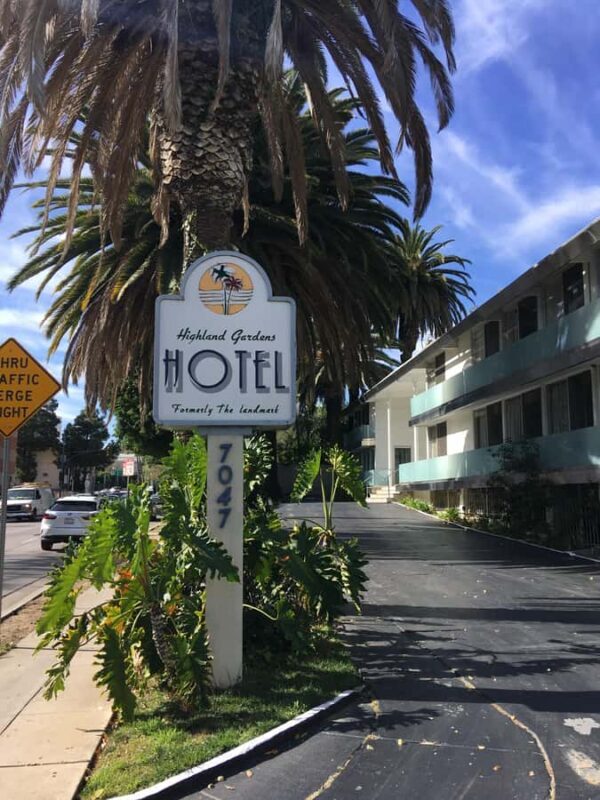 Los Angeles: Private Hollywood Scandals and Crime Tour - Exploring Hollywood’s Dark Side: A Review of the Private Hollywood Scandals and Crime Tour