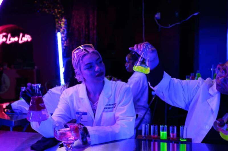 Los Angeles: Science and Sip The Drunken Laboratory - Who Would Love This?