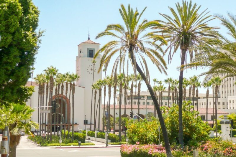 Los Angeles: Small Group Sightseeing Tour - FAQs