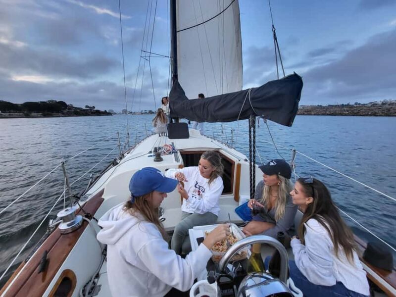 Los Angeles: Sunset Sailing - A Closer Look at the Experience