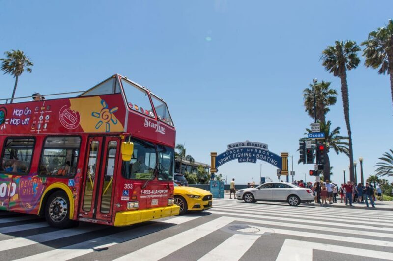 Los Angeles: Universal Studios & Hollywood Bus Tour - Transportation and Overall Experience