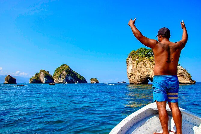 Los Arcos 5 islands Snorkeling Cliff Jumping and Hidden Beach - The Tour Experience: What to Expect