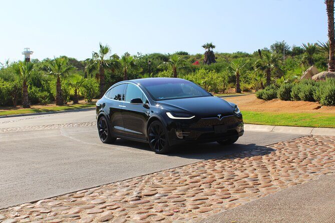 Los Cabos Luxury Private Tesla Transfer from Airport to Cabo San Lucas Area - The Sum Up