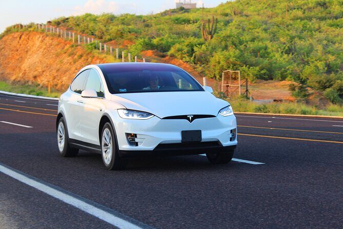 Los Cabos Luxury Private Tesla Transfer from Airport to Tourist Corridor Area - Is It Worth the Price?