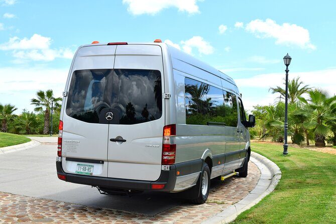 Los Cabos Roundtrip Private Airport Transportation Sprinter up to 13 Passengers - FAQ