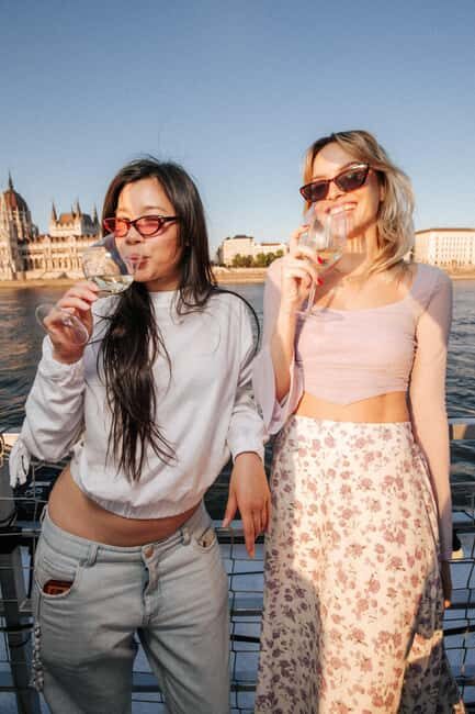 Lotus x Sparty boat with Unlimited Drinks and live DJ - The Sum Up