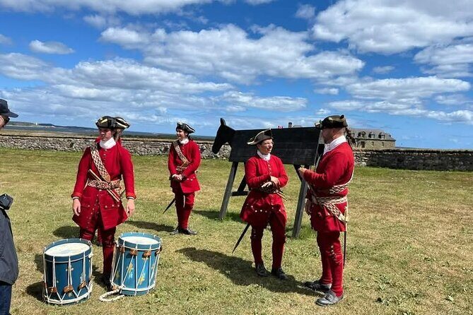 Louisbourg Fortress, Lighthouse and Cliffside Adventure - FAQ