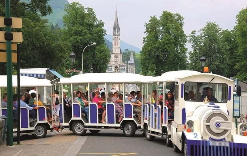 Lourdes: Attraction Pass with 2 Museums and the Little Train - Key Points: