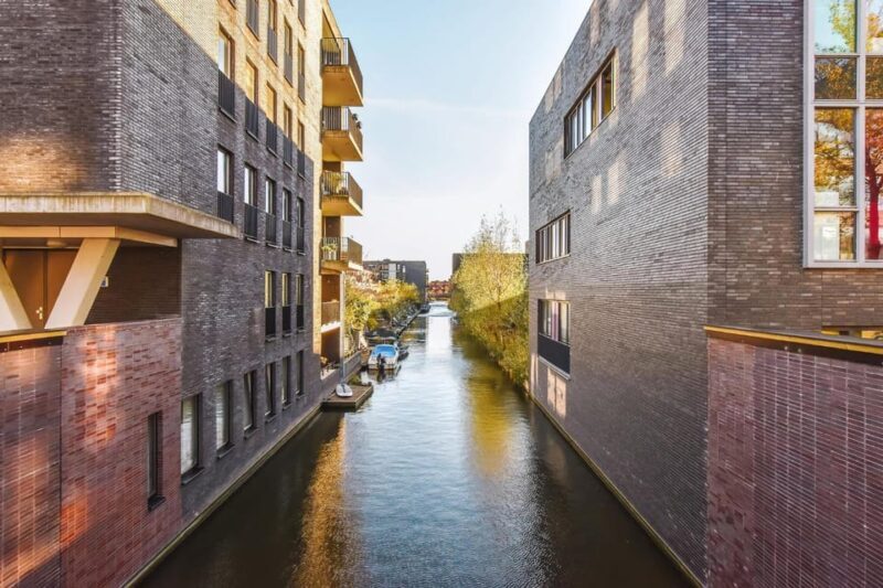 Lourdes: Express Walk with a Local in 60 minutes - FAQ