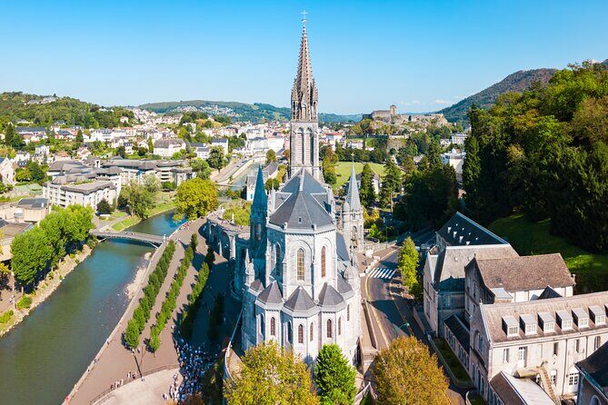 Lourdes Must-see Sites and Sanctuary Private Guided Tour - A Closer Look at What This Tour Offers