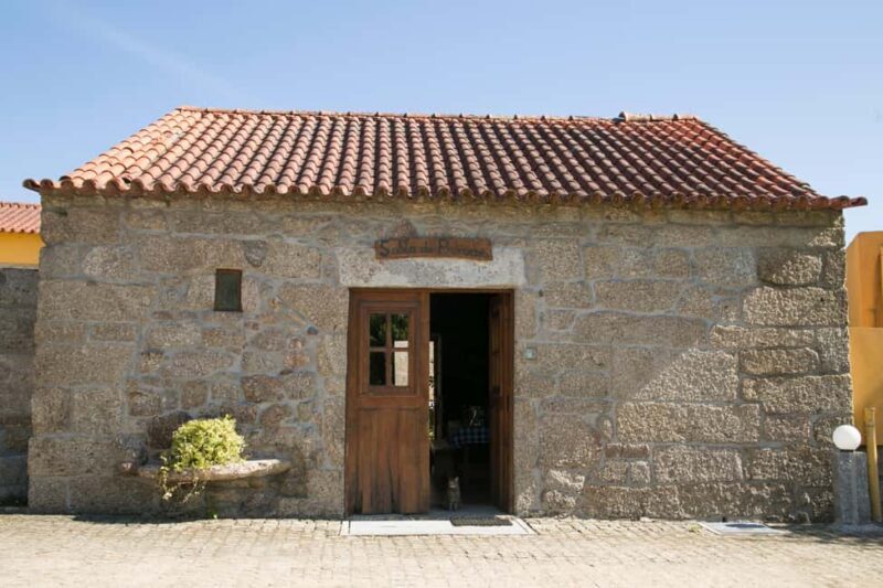 Lousada: Authentic Green Wines from Quinta de Lourosa - FAQ