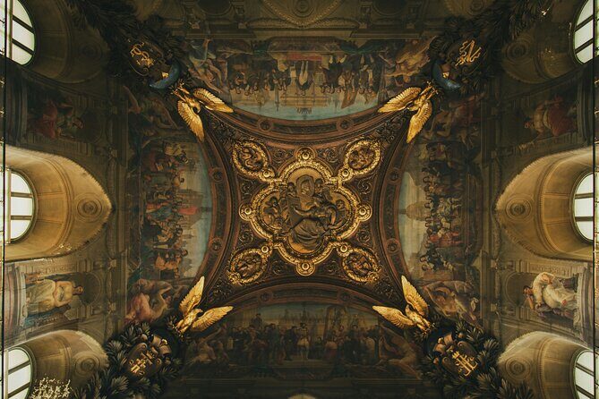 Louvre Art and Mysteries: Guided Experience for 6-people Max - FAQs