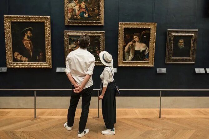 Louvre Essentials Guided Tour in 2h w/Expert Guide & Fast Access - Detailed Breakdown of the Experience
