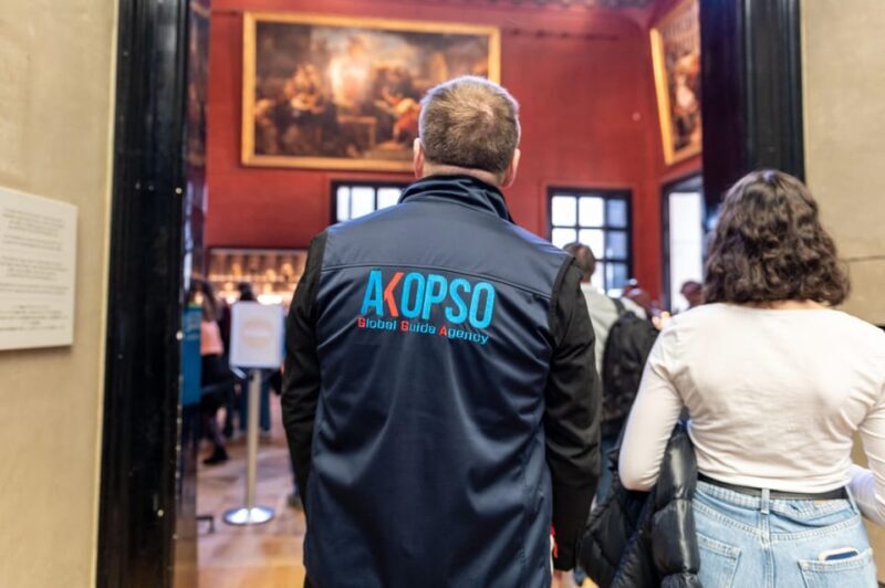 Louvre Highlights Guided Tour - A Closer Look at the Louvre Highlights Guided Tour