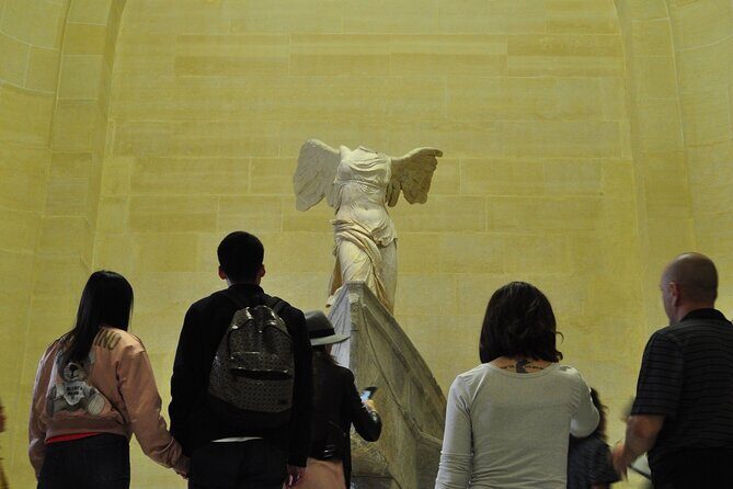Louvre Late Opening Guided Tiny Group Tour - Key Points