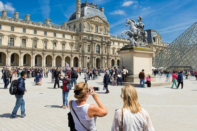 Louvre Museum Masterpieces Skip-the-Line and Small-Group Tour - A Deep Dive into the Experience