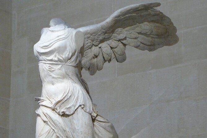 Louvre - Private Family Tour with Da Vinci Treasure Hunt - Entry Fees Included - Authentic Experiences from Reviewers
