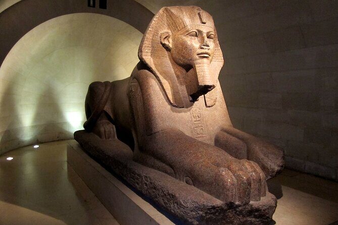 Louvre - Private Family Tour with Da Vinci Treasure Hunt - Entry Fees Included - Who Should Consider This Tour?
