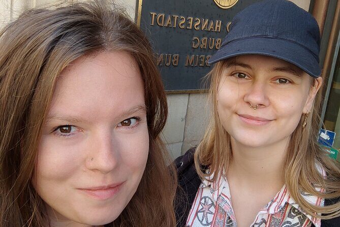 Love and War in Berlin: Self-Guided Story Puzzle Walk - A Closer Look at the Experience