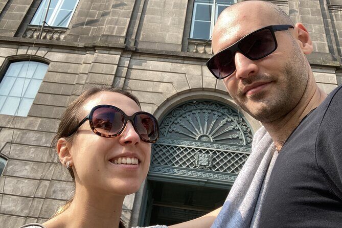 Love in Porto: Self-Guided Romantic Puzzle Walk - Exploring Porto Through a Love-Themed Puzzle