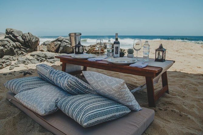 Love is in the air! Private horseback ride on the beach and sunset dinner! - Who Should Consider This Tour?