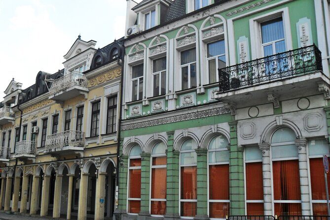 Lovech, Devetashka cave and Krushuna waterfalls - Key Points