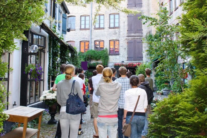 Lübeck: Entertaining Tour Through Hidden Courtyards - Who Should Consider This Tour?
