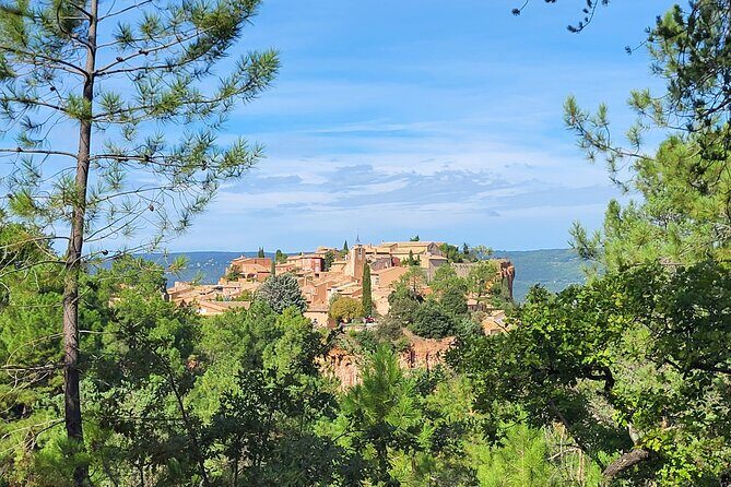 Luberon and its perched villages - Roussillon and Its Ochre Charm