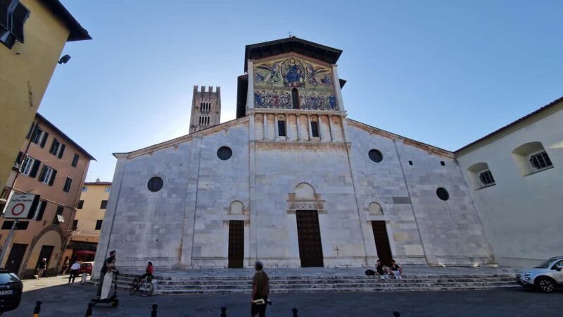 Lucca: guided visit of S. Martino, S. Frediano, city center - FAQs