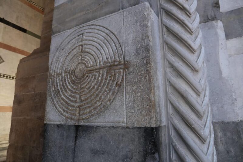 Lucca: Guided Walking Tour - Who Should Consider This Tour?