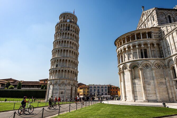 Lucca to Pisa PRIVATE E-Bike Tour + Pick Up & Drop Off - Key Points