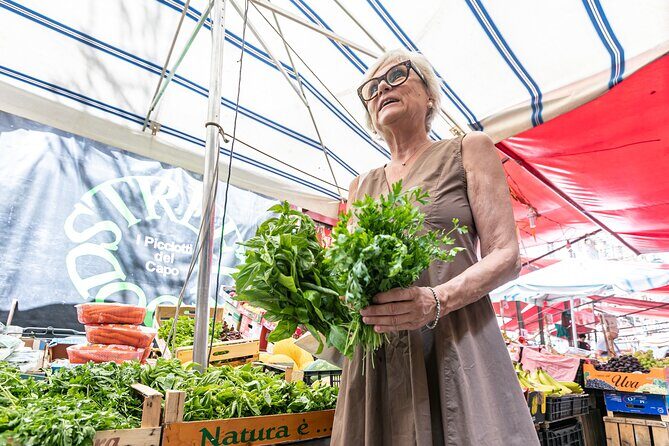Lucca Walking Tour & Traditional Cooking Class with Wine - The Sum Up