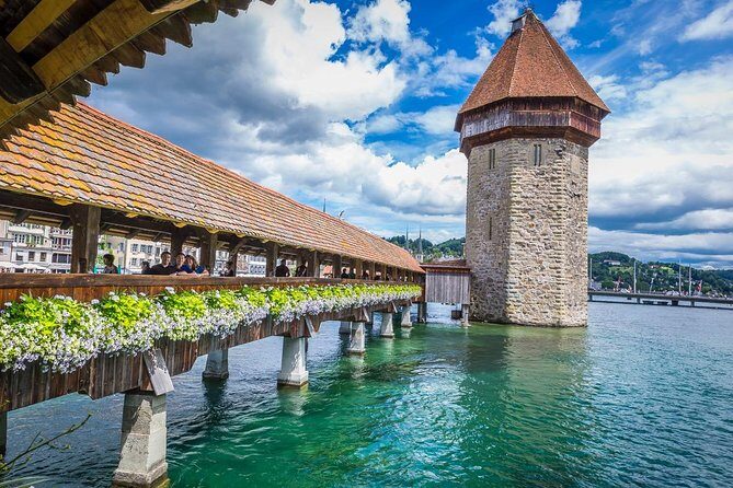 Lucerne CH Experience: Cheese, Chocolate, Chapel Bridge & Château - Itinerary Breakdown