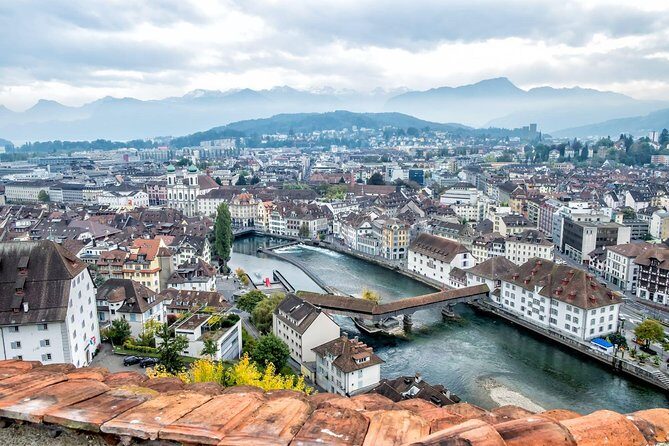 Lucerne small group walking tour and Lake Cruise from Zürich - What Makes This Tour Stand Out