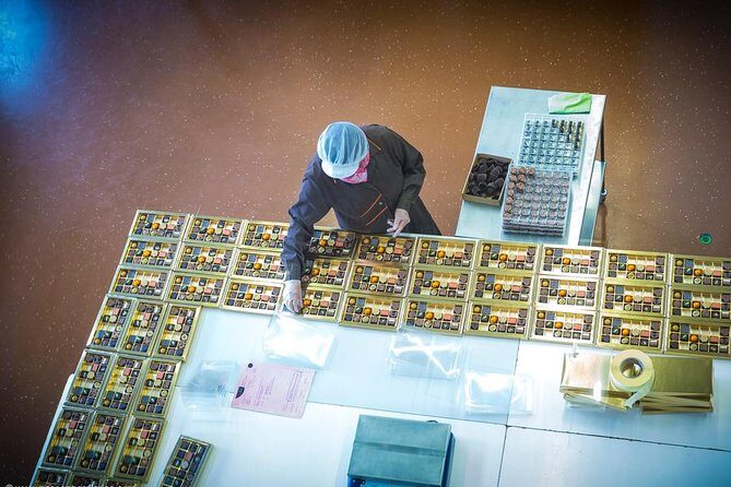 Lucerne's Chocolate Factory Total Experience: Tasting, Making, Production - FAQ