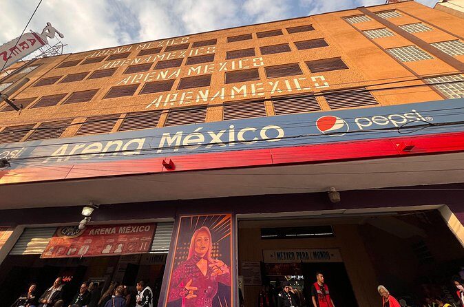 Lucha Libre Special Fridays Night Show Seats from Balcony - The Reviews in a Nutshell