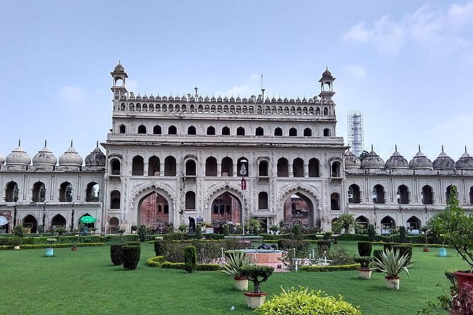 Lucknow Heritage Car Tour Explore Iconic Nawabi Imambaras - The Sum Up