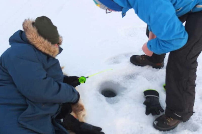 Lulea: Ice Fishing Tour in the heart of the city with Guide - An In-Depth Look at the Experience