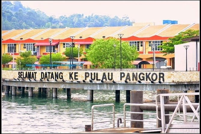 Lumut (Marina Island Jetty) to Kuala Lumpur Hotels 1-way Transfer - What to Expect from the Journey