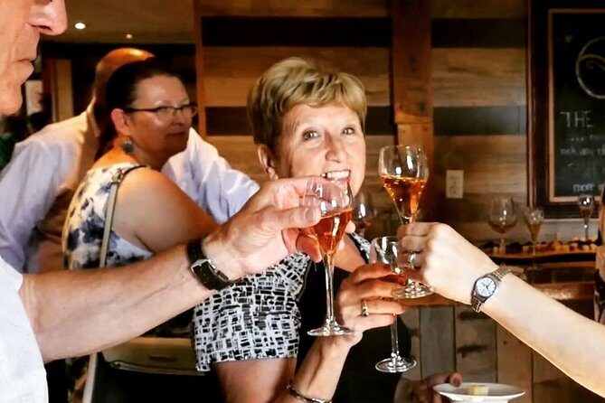 Lunch in the Vineyard: A Scenic Niagara Wine Tour Experience - The Sum Up